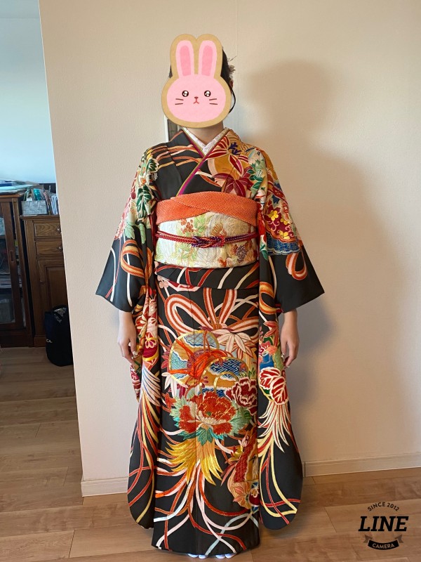 お母さんの振袖（ママ振り）〜母から娘に着てほしい〜